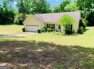 102 Granite St, Hogansville, GA 30230