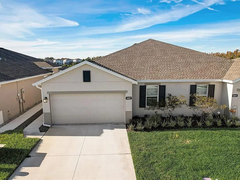18027 Turning Leaf Cir — Photo 42