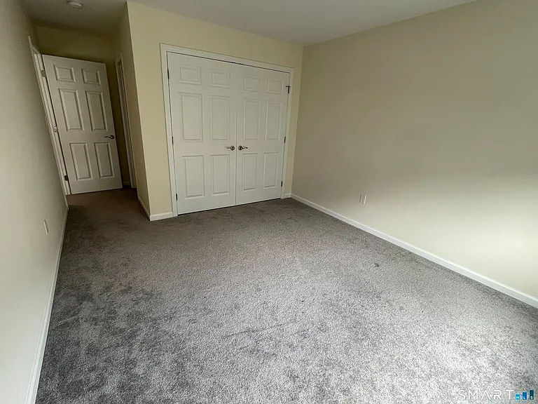 28 Woodside Dr — Photo 15