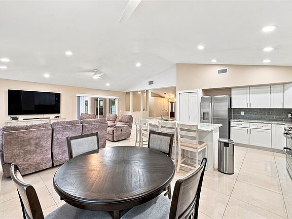 5th image of 16502 CAYMAN DRIVE