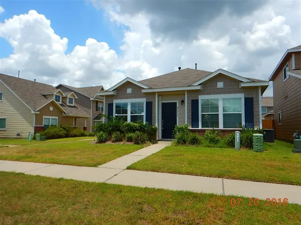 21719 Mossy Field Ln, Spring, TX 77388