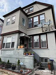 374 Stegman Parkway