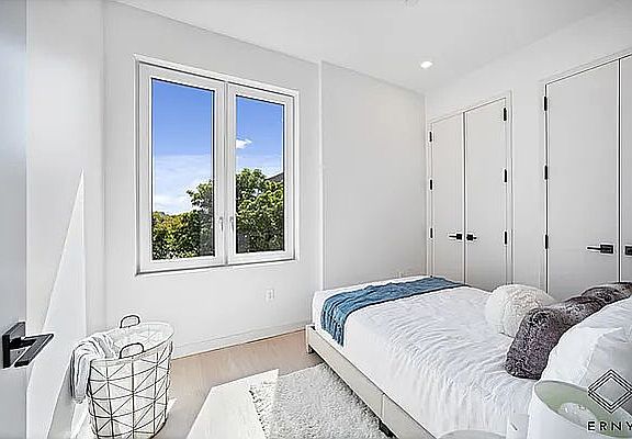 3rd image of 308 Linden Blvd #2F