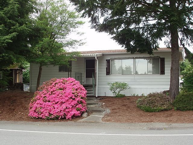 Charming and Comfy Home