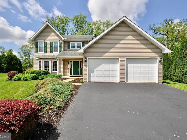 1550 Kennelworth Ct, State College, PA 16801