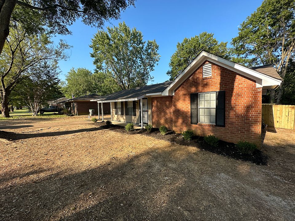 1st image of 5075 Dianne Dr