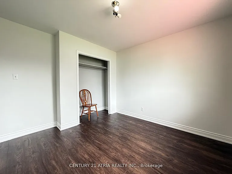 1212 Somerville St — Photo 11