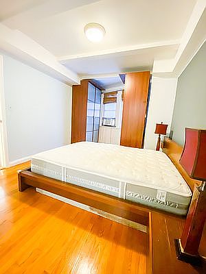 3rd image of 314 41st St #805A