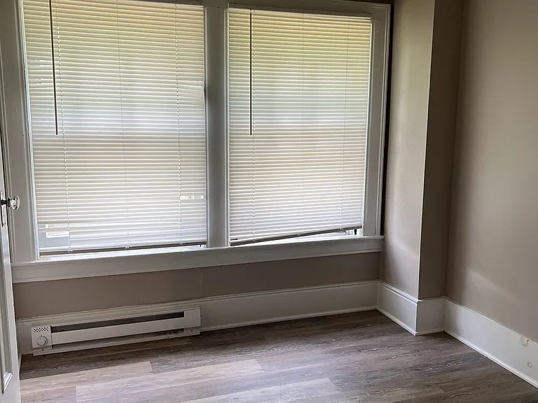 18 Wellington Ave — Photo 9