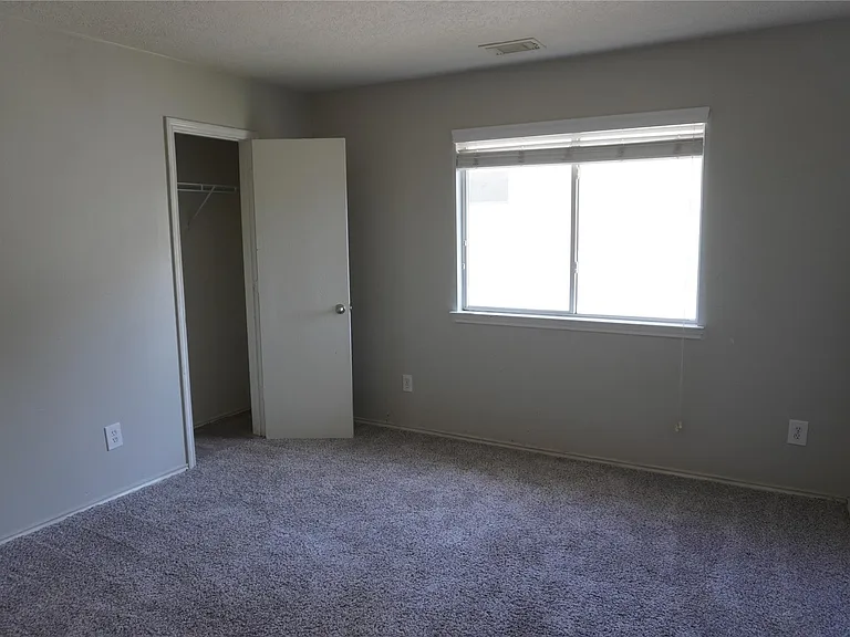 4727 Live Meadow Ln — Photo 6