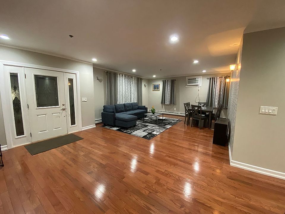 1st image of 162-05 85th Ave #2