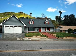 5481 Peacock Ln, Riverside, CA 92505