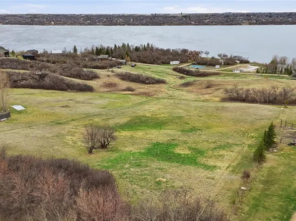 25 Shore Acres DRIVE, Mckillop Rm No. 220, SK S0G 4L0