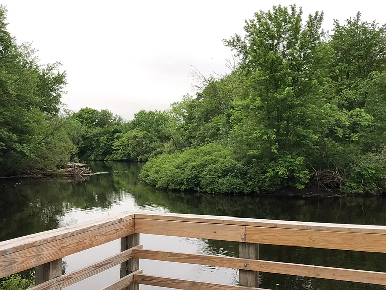 290 Pleasant St #216 — Photo 12
