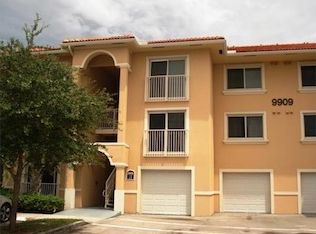 9909 Westwood Dr #311, Tamarac, FL 33321