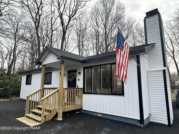 111 Dorchester Dr, Tobyhanna, PA 18466