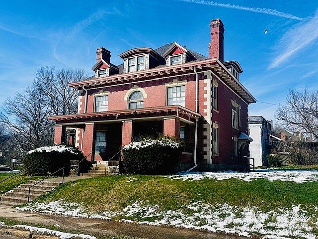 1st image of 311 S Richhill St