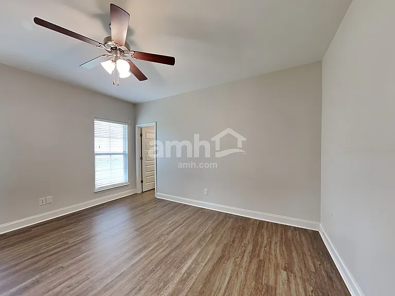 5217 Tupelo St — Photo 9