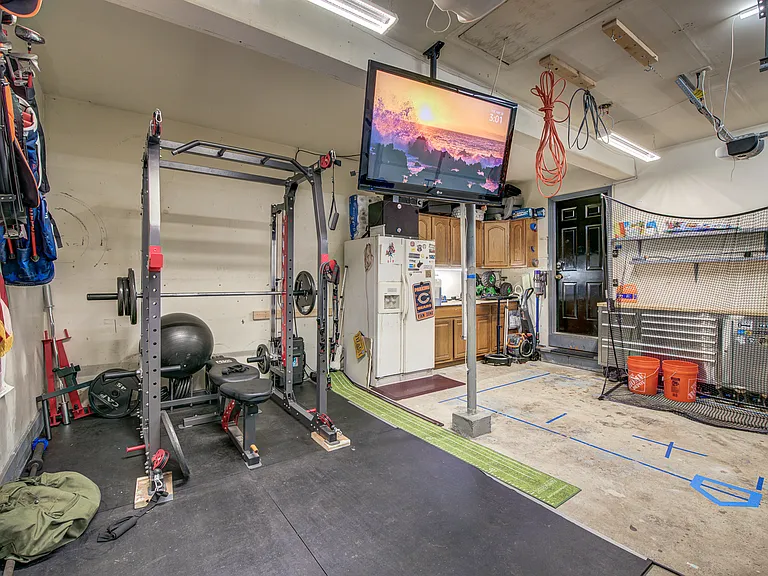 15744 Beau Ridge Dr — Photo 48