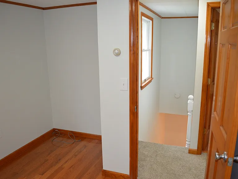 218 Highland Ave — Photo 16