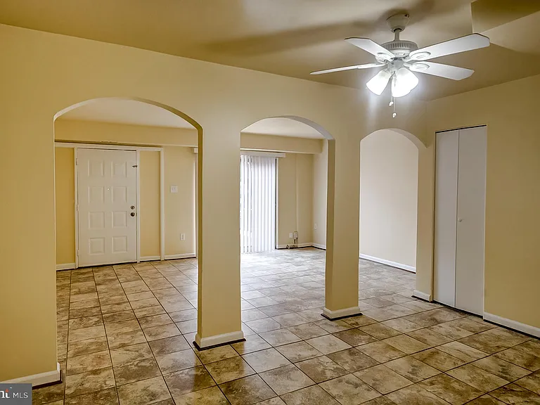 2334 Sun Valley Cir #1 — Photo 7