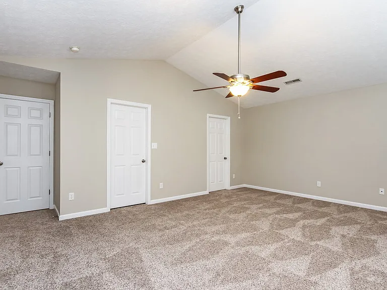 1255 Spring Ridge Cir — Photo 8