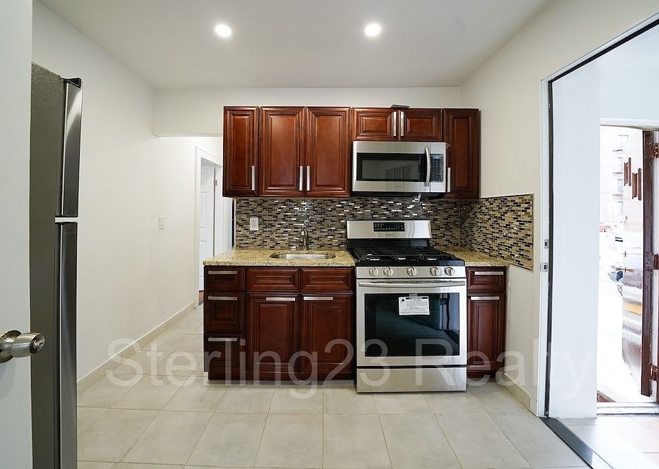 1st image of 21-34 28th Ave #2F