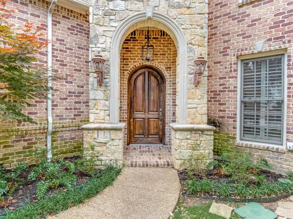 13 Cochran Oaks Ln, Dallas, TX 75220