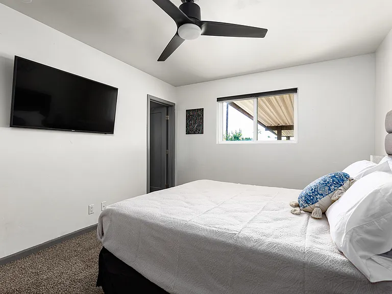 1624 S Parkside Dr — Photo 25