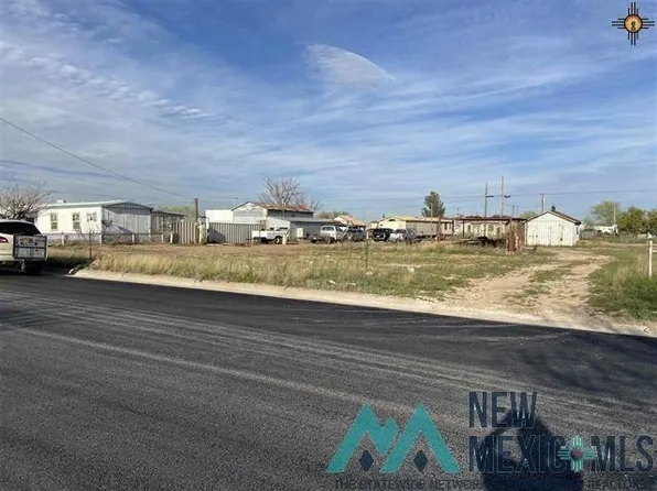304 S 5th St, Jal, NM 88252