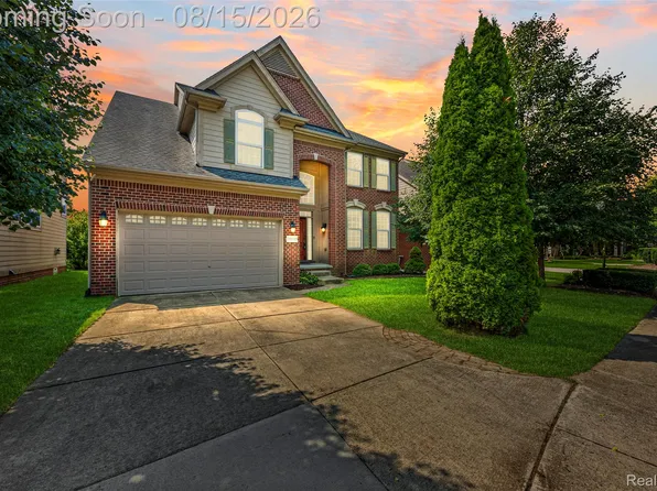 3809 Yorba Linda Blvd, Royal Oak, MI 48073