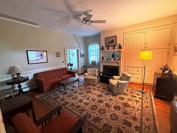 23rd image of 117 Reid St