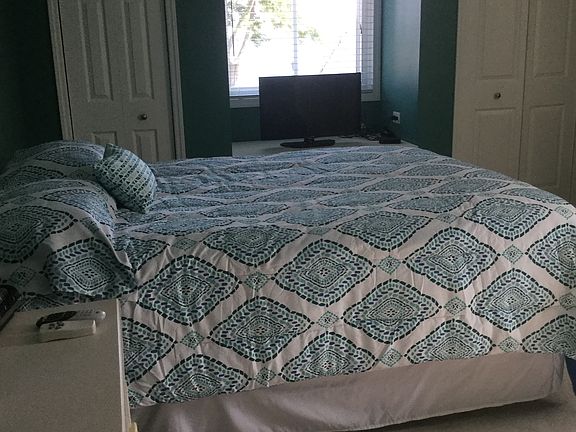 Master Bedroom 13x13