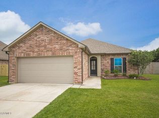 8935 Rue Blanc, Abbeville, LA 70510