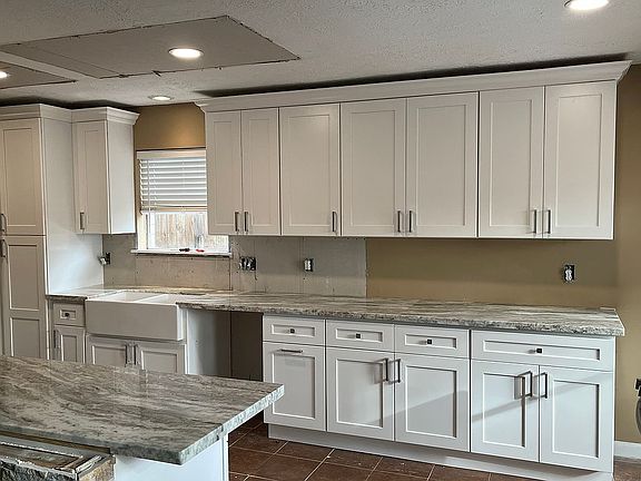 New kitchen near completion 