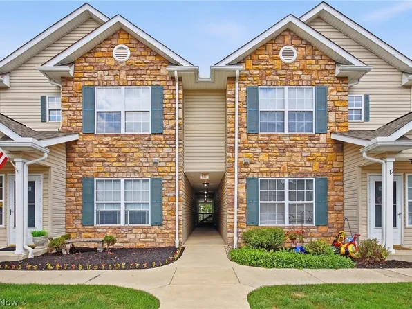 14926 Lenox Dr #526, Strongsville, OH 44136
