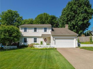 210 Micah Dr, Erie, PA 16511