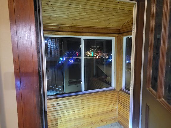 5th image of 816 Park Ave