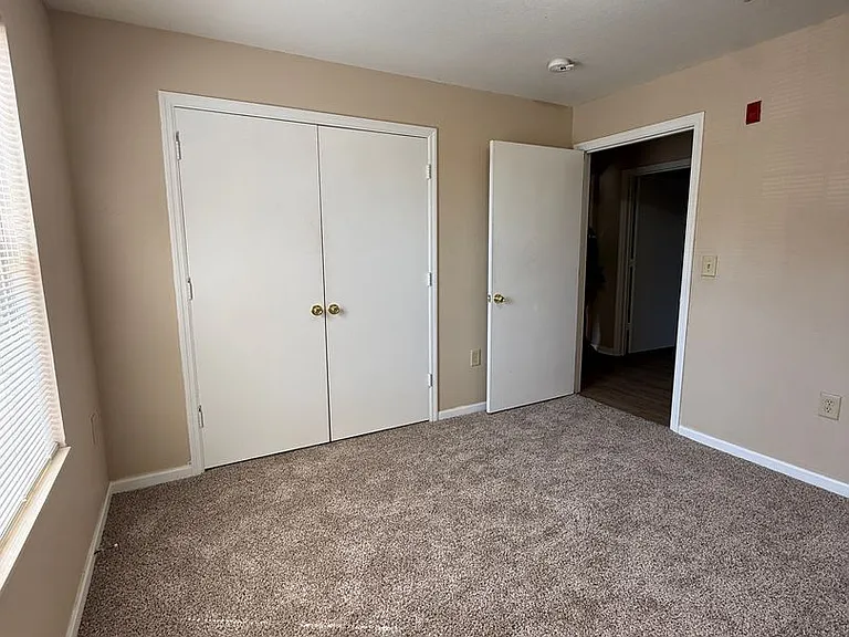 Highlands Apts — Photo 20
