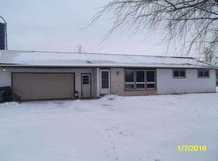 3875 Ridge Rd, Kewaskum, WI 53040