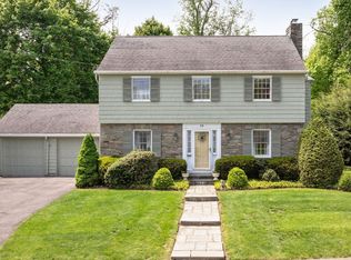 15 Edgecomb Rd, Binghamton, NY 13905