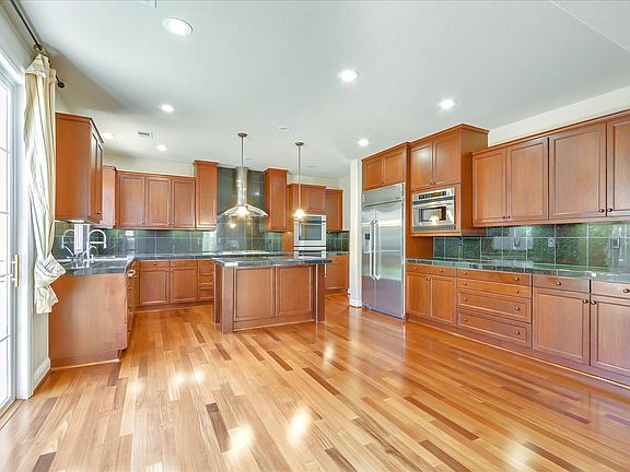 4th image of 4738 Mountaire Pl