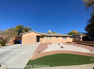 10105 Lexington Ave NE, Albuquerque, NM 87112