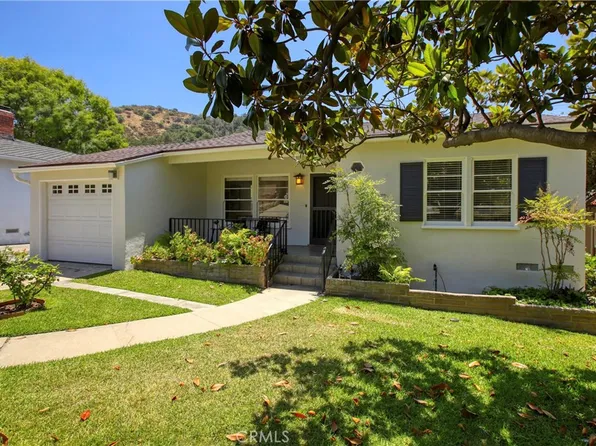 1852 Alpha Rd, Glendale, CA 91208