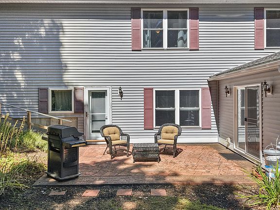 5th image of 281 Mudgett Road