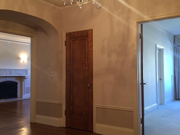 3rd image of 2000 California St #104
