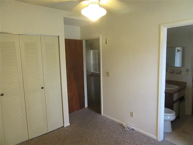 8423 Seminole Blvd #203 — Photo 42