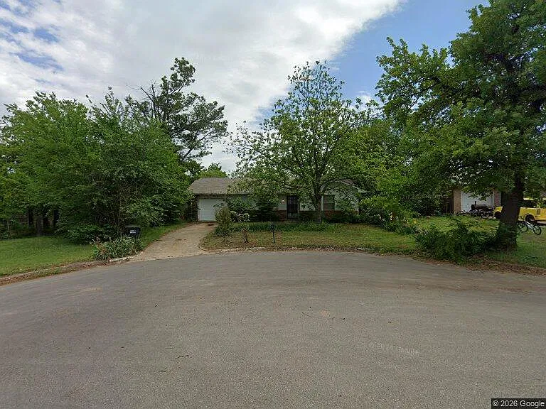 2 bed, 1007 sqft, $1,225 — Photo 2