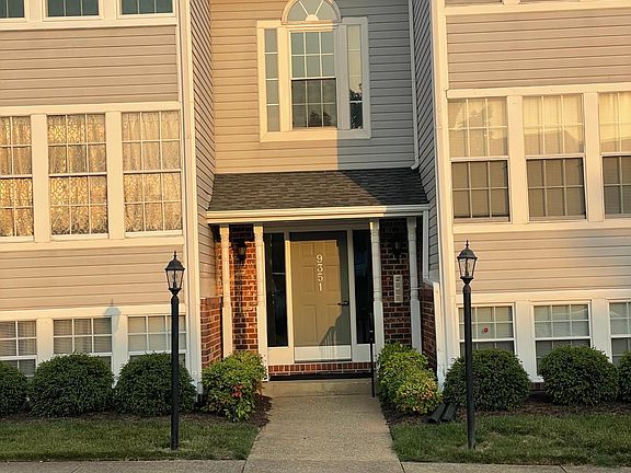 2nd image of 9351 Kempton Manor Ct Unit 1902