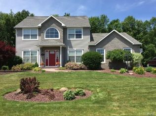 5873 Miralago Ln, Brewerton, NY 13029